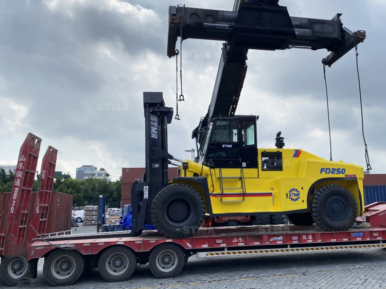 25 Ton Diesel Forklift 