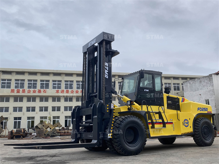 30 Ton Diesel Forklift 