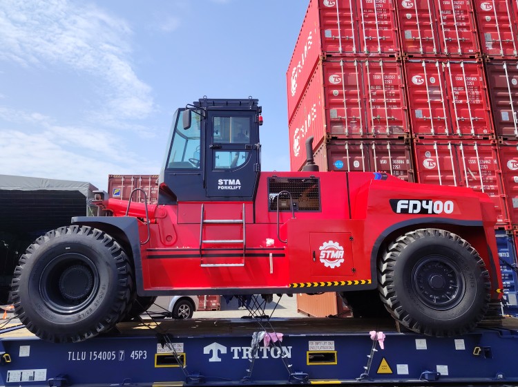 40 Ton Diesel Forklift  