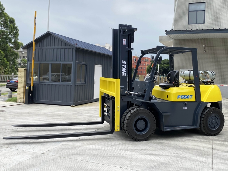 5 Ton EPA LPG & Gasoline forklift