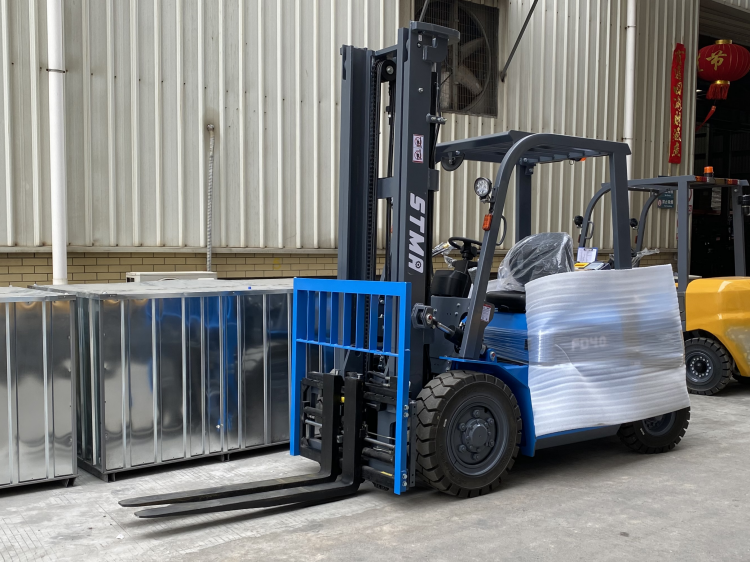 4 Ton Electric Forklift
