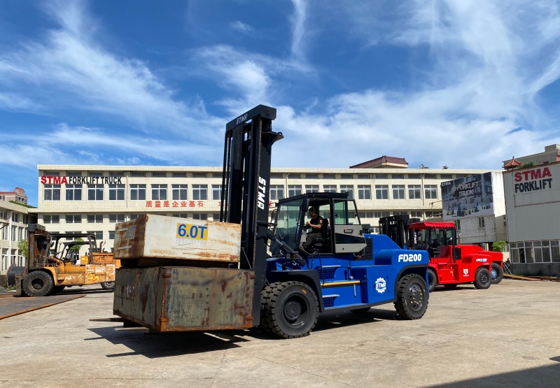 STMA 20 ton hydraulic counterbalanced internal combustion diesel forklift