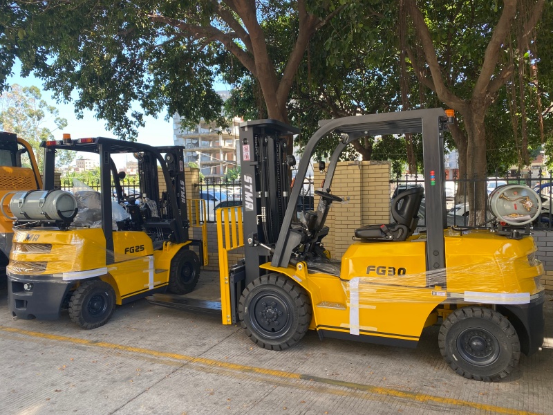 2.5 Ton LPG & Gasoline Forklift 