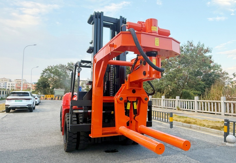 STMA Forklift Steel Coil Attachment STMA Forklift Steel Coil Attachment