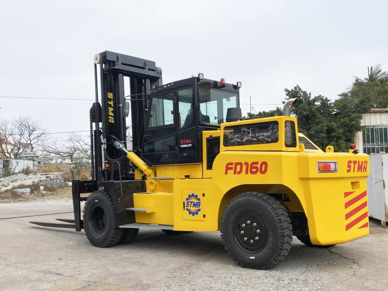 STMA 16-Ton Heavy-Duty Forklift: Refreshed and Upgraded, Equipped with Weichai Euro V Power to Lead the New Era of Green and Efficient Logistics STMA 16-Ton Heavy-Duty Forklift: Refreshed and Upgraded, Equipped with Weichai Euro V Power to Lead the New Era of Green and Efficient Logistics