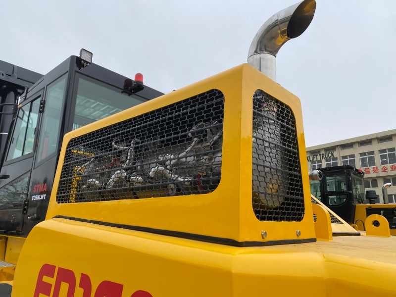 STMA 16-Ton Heavy-Duty Forklift: Refreshed and Upgraded, Equipped with Weichai Euro V Power to Lead the New Era of Green and Efficient Logistics STMA 16-Ton Heavy-Duty Forklift: Refreshed and Upgraded, Equipped with Weichai Euro V Power to Lead the New Era of Green and Efficient Logistics